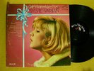 SYLVIE VARTAN - GIFT WRAPPED FROM PARIS - LP Printed U.S.A. RCA Victor