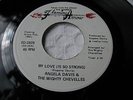 ANGELA DAVIS/MIGHTY CHEVELLES MY LOVE IS SO STRONG FLAMING ARROW 45  (Mint-)