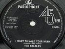 BEATLES 1963 UK Parlophone 45 - I Want to Hold Your Hand - SOLID CENTRE ORIOLE 