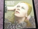 DAVID BOWIE HUNKY DORY VINYL. 1983. NL83844