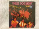 * RARE   THREE DOG NIGHT   ONE   1969 DUNHILL DS 50048   GORGEOUS SEALED LP *