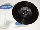 BOBBY FULLER FOUR I FOUGHT THE LAW / LITTLE ANNIE  LONDON ISSUED 1966 HLU 10030