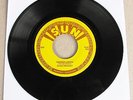 Elvis Presley SUN 520 ( RARE1st ISSUE ) Harbor Lights / Tiger Man * Mint- *