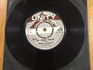 Errol Dunkley - My Special Prayer / Never Hurt The One You Love - UN 554