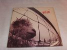 Pearl Jam - Vs. - Original Vintage Vinyl 33 RPM Record Album 1993 Epic