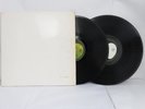 THE BEATLES WHITE ALBUM 2LP Apple Records Japan Vinyl EMI AP8570 71 + poster