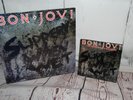 USED 1986 polygrm record BON JOVI slippery when wet 12'' VINYL lp and Bonus 45