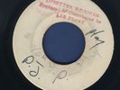 1678 UNTOUCHABLES-IT'S OVER-LEE PERRY BLANK- 2112- 1970-REGGAE 45 7