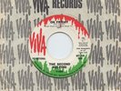Hear - Rare Garage 45 - The Second Helping - On Friday - Viva Records # 605 - M-