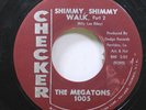 Hear  R&B Mad Mike 45 Versatones - Bila / Tight Skirt On Fenway