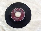 John Lee Hooker  ?– No Shoes / Solid Sender   45 rpm Vee-Jay 349 VG+ Blues