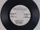THE MAMAS & THE PAPAS: Creque Alley UNIQUE 1-Sided PSYCH DJ Promo Dunhill 45 NM