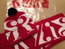 KYLIE MINOGUE - CHRISTMAS 2016 OFFICIAL SCARF & BOBBLE HAT & KYLIE BAG RARE
