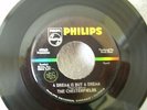 Very Rare Original Northern Soul 45 - The Chesterfields  -  'You Walked Away'
