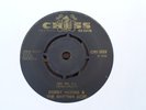 RARE UK CHESS 8033 - BOBBY MOORE - HEY MR DJ / SEARCHING FOR MY LOVE - EX