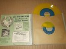 Charles Dickens A Christmas Carol  RCA VICTOR 2 Yellow Vinyl Records Book Set