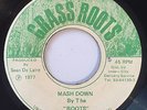 ROOTS - MASH DOWN - GRASS ROOTS ( ROOTS REGGAE 7 ) LEE PERRY