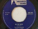 SOULMATES - ON THE MOVE / JUMP IT UP - AMALCAMATED ( VERY RARE SKINHEAD 7 )