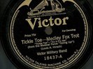 VICTOR MILITARY BAND. TICKLE TOE / GOING UP. 78. VICTOR 18437
