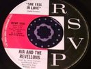 Female Garage 45 Ria & the Revellons She Fell in Love GIRLS IN THE GARAGE HEAR