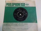 THE BEATLES   ORIGINAL  1966 UK 45         PAPERBACK WRITER      EXCELLENT