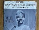 MARY WELLS / I DON'T WANT TO TAKE A CHANCE / MOTOWN 45 PICTURE COVER