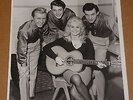 Jackie De Shannon/Overlanders 1963 10 x 8 Agency Publicity Photo