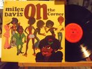 Miles Davis - On The Corner LP - Columbia C 31906 1972 NM/NM