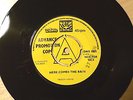 TRADER HORNE Here comes the Rain (1970 RARE PROMO 7
