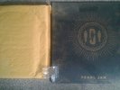Third Man Records Vault 29 – Pearl Jam Live at Third Man Sealed vinyl + book