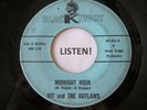 KIT and THE OUTLAWS RARE 1966 TEXAS GARAGE ROCK 45RPM ON BLACK KNIGHT 902 VG+