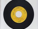 BLANK/ KISS A FINGER. SUFFERER  -  KINGSTONIANS  (68 SKINHEAD REGGAE 7