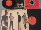 The Chords SO FAR AWAY A1/B1 & BONUS 7 Inch & TURN AWAY AGAIN. The Jam Mod