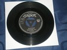 BOBBY DARIN - SPLISH SPLASH - 1958 LONDON 7