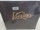 PEARL JAM VITALOGY ORIGINAL FACTORY SEALED VINYL LP 1994 EPIC VEDDER COMIC KINGS