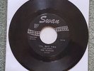 RARE BEATLES SWAN S-4152-S SHE LOVES YOU WITH DEAD WAX STAMP VG+/EX CONDITION