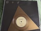 St Vincent - Digital Witness - Gold Triangle/ Triangular 5