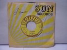 45 rpm JERRY McGILL Lovestruck / I Wanna Make Sweet Love Orig 1959 Sun NM