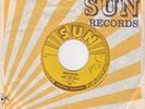 JERRY LEE LEWIS 45RPM - ON SUN - WITH FACTORY SLEEVE - AUTOGRAPHED   NICE COPY