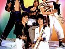 BAY CITY ROLLERS 03 (MUSIC) SIGNED PHOTO PRINT MUG OR PHOTO CRYSTAL
