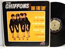 R&B VOCAL LP - THE CHIFFONS - ONE FINE DAY Laurie LLP 2020 Girl Group VG++