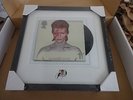 No 899/950 David Bowie Aladdin Sane framed print and stamp LTD 950 Royal Mail