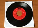 SIOUXSIE & THE BANSHEES - HONG KONG GARDEN : RARE SPANISH 7” SINGLE - 29 59 052