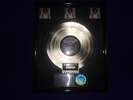 Multi-Platinaward, von Wally Shymansky für Whitney Huston Album 