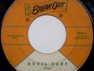 CHIYO & THE CRESCENTS Devil Surf/Pink Dominoes 45 *RARE SURF* Break Out CRAMPS