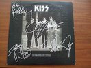 KISS SIGNED IN SILVER DRESSED TO KILL  LP ACE GENE PETER AND PAUL TOP CONDITION