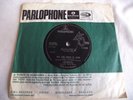 THE BEATLES   ALL YOU NEED IS LOVE ** 1967 PARLOPHONE 45 .