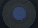 1815  PRINCE GLEN (TRINITY)-HOLD THEM RASTA- 1974 REGGAE 45 7