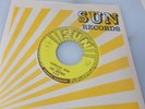 The Jesters Cadillac Man/My babe rockabilly garage 45 on Sun mp3