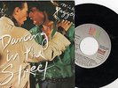 DAVID BOWIE AND MICK JAGGER - Dancing In The Street, SG 7